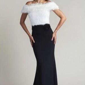 Tadashi Shoji Black Ivory Jana Eyelash Yarn And Crepe Gown